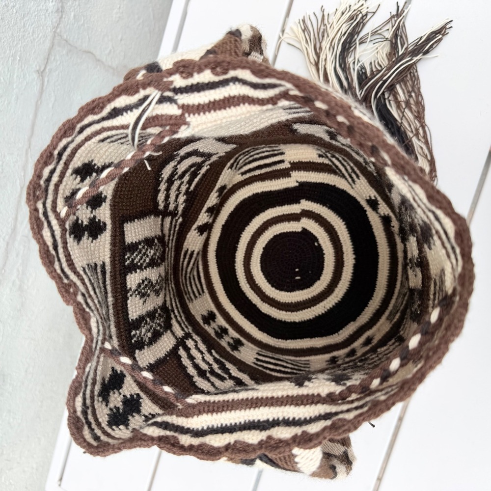 Authentic Wayuu Mochila Colombian Handwoven Boho Bucket Bag Tribal Crossbody - Picture 4 of 8